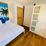 Kapitaenshaus Froehlich/tom Apartment Rostock